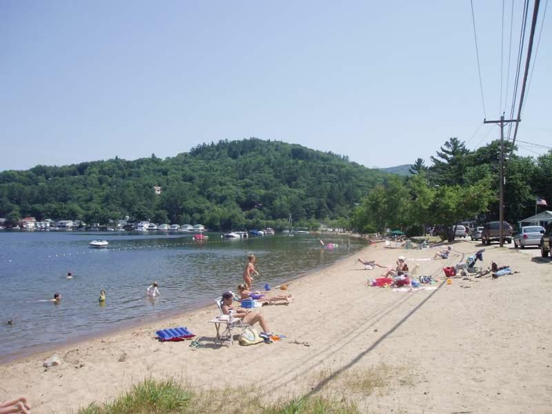 Newfound Lake Hotel Bristol Exterior photo